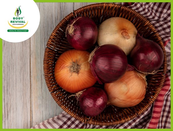 15 Surprising Benefits Of Onions For Health, Skin & Hair