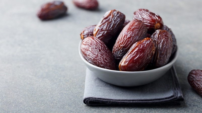 Dates: 12 Proven Health Benefits, Wholesome Recipes, and More